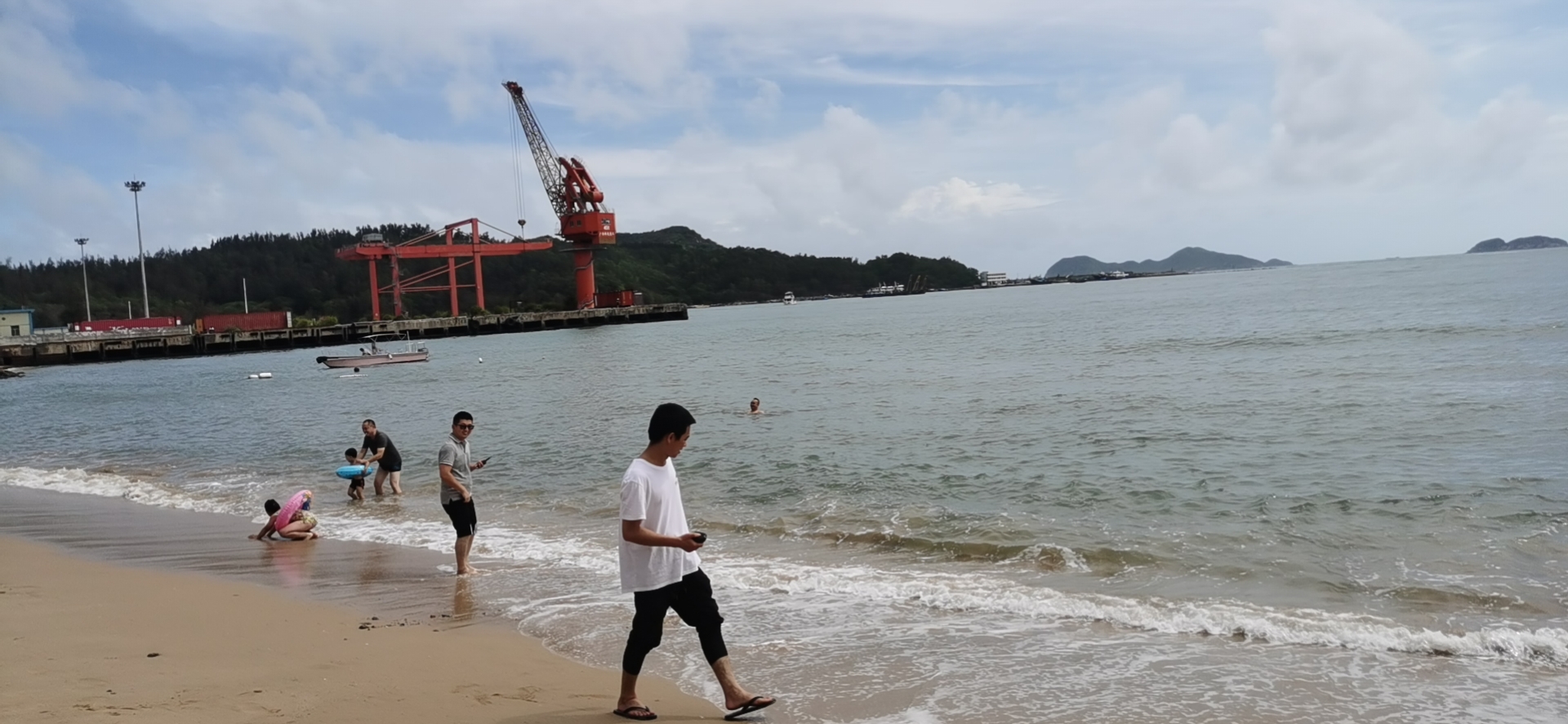 宇锡2021年放眼看世界端午海边游