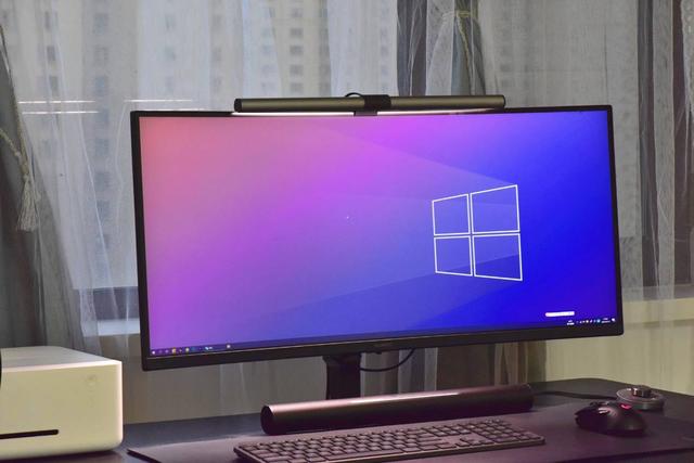沉浸式大屏自带SoundBar，第一时间入手华为MateView GT显示器值吗