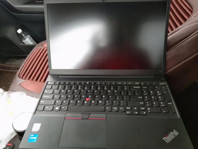 轻便办公的理想选择，联想ThinkPad E15体验