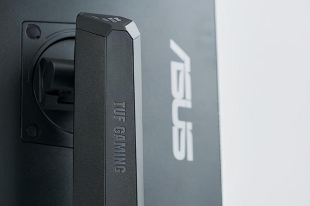华硕TUF VG28UQL1A显示器评测：新一代HDMI 2.1高刷之选