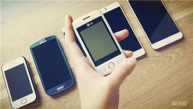 本妹子亲测手机尺寸