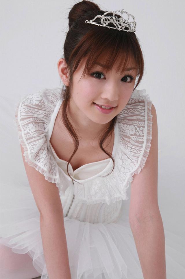 小仓优子青春阳光的甜美写真珍藏版合集