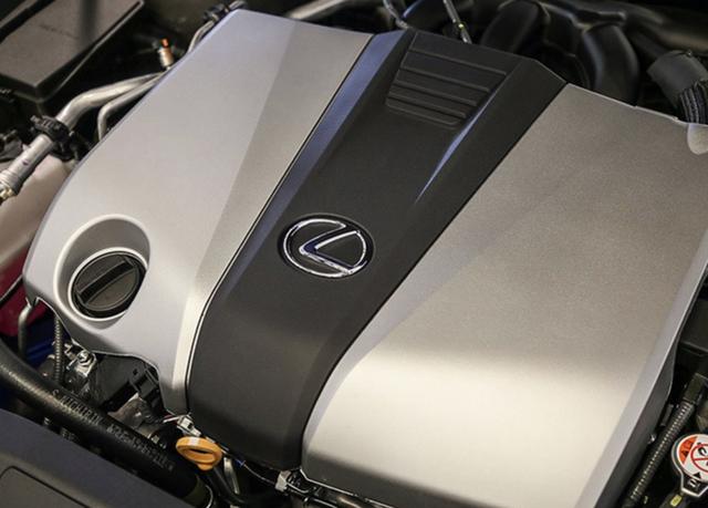 搭载3.5L V6发动机：雷克萨斯ES 350实拍图曝光