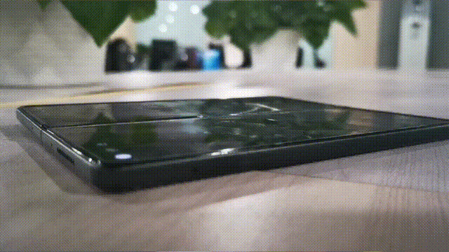 折叠屏也能防水，三星Galaxy Z Fold3 5G全面测评
