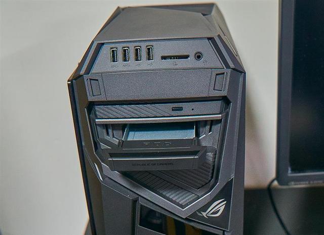 华硕rog gl12cx测评,适合用来打游戏的主机