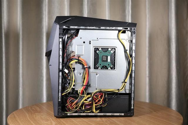 华硕rog gl12cx测评,适合用来打游戏的主机