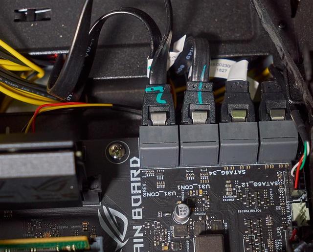 华硕rog gl12cx测评,适合用来打游戏的主机