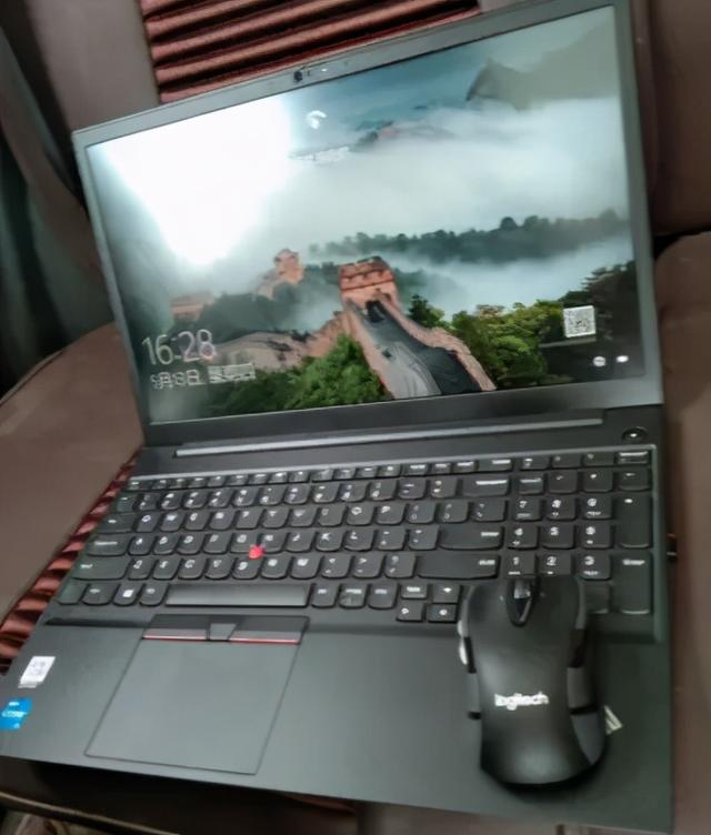 轻便办公的理想选择，联想ThinkPad E15体验