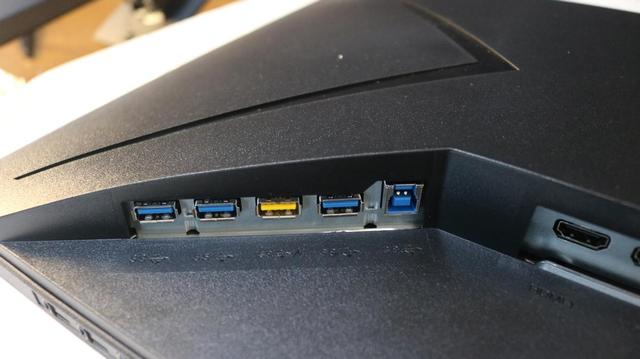 开箱丨AOC U28G2U 4K IPS高清硬屏，10.7亿色，设计师的高效办公利器