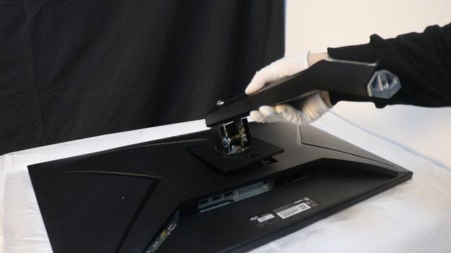 开箱丨AOC U28G2U 4K IPS高清硬屏，10.7亿色，设计师的高效办公利器