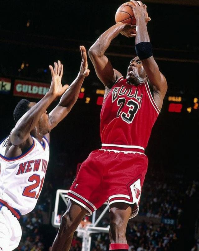 即将消失的绝学！盘点NBA后仰跳投最强的十大球星：前三无争议