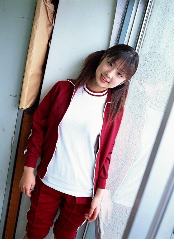 小仓优子青春阳光的甜美写真珍藏版合集