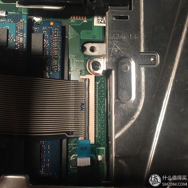戴尔笔记本n4050拆机图解（戴尔 Inspiron N4050 清灰教程）