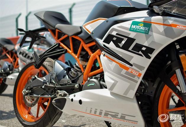 RC390是什么车（试驾KTM RC390摩托跑车）