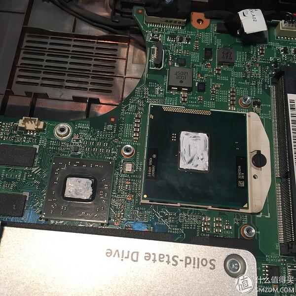戴尔笔记本n4050拆机图解（戴尔 Inspiron N4050 清灰教程）