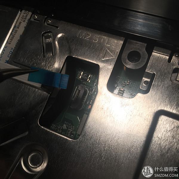 戴尔笔记本n4050拆机图解（戴尔 Inspiron N4050 清灰教程）