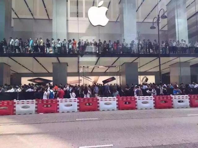 苹果手机为什么出现了销量大幅度下降？原因是什么