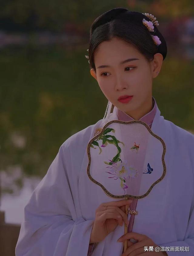 适合修图的显示器（后期修图电脑主机推荐）