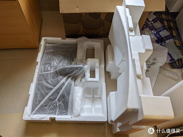 带鱼屏VA显示器推荐低价位（优派4k显示器测评vx2479）