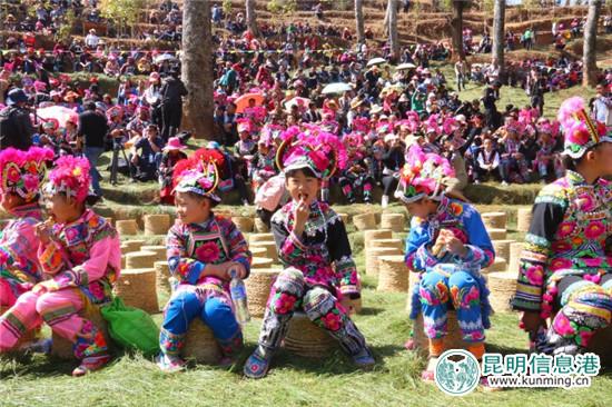 七彩云南2018民族赛装文化节启动仪