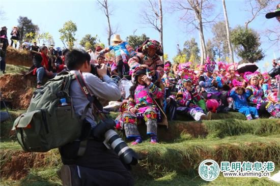 七彩云南2018民族赛装文化节启动仪