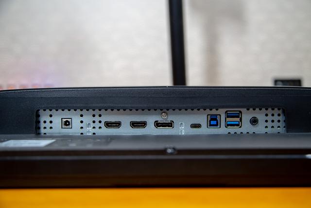 宏碁xv273k评测，4 K 144Hz 的电竞显示器
