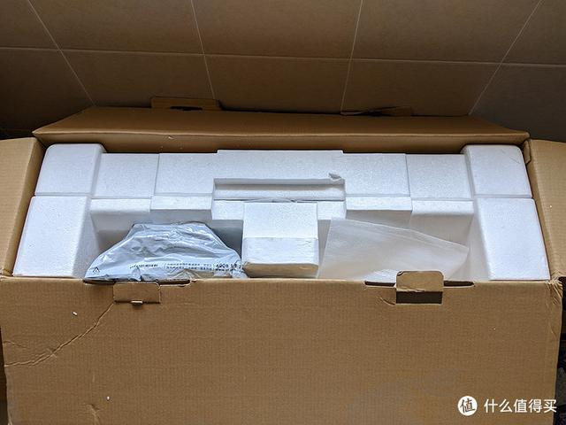 带鱼屏VA显示器推荐低价位（优派4k显示器测评vx2479）