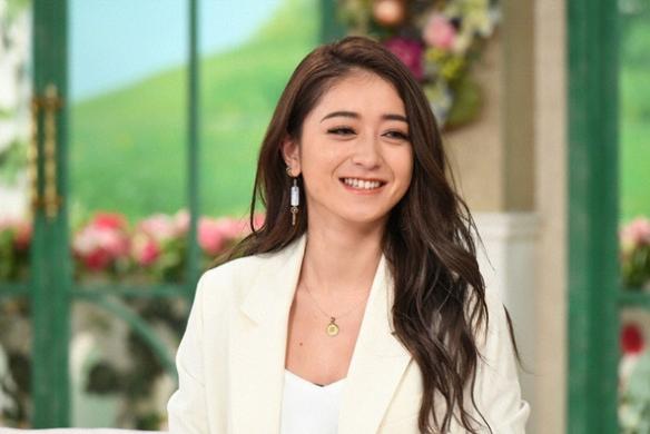 美腿诱人的日本娱乐圈女星谁的大长腿最好看