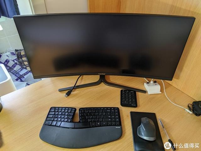 带鱼屏VA显示器推荐低价位（优派4k显示器测评vx2479）