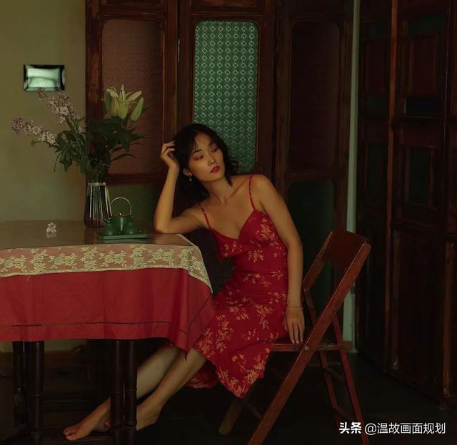 适合修图的显示器（后期修图电脑主机推荐）