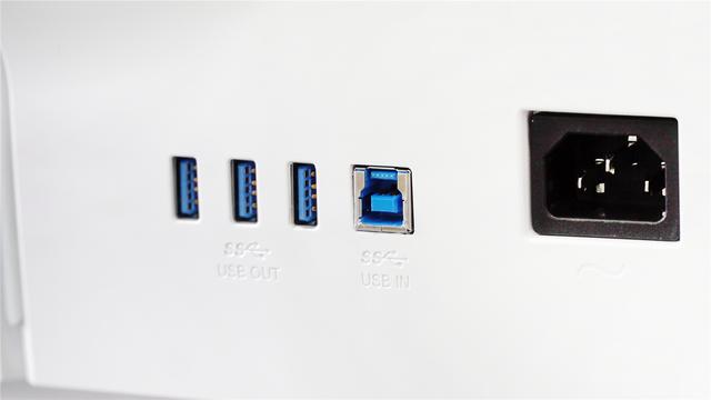 43.8英寸泰坦军团显示器咋样？值得买吗？