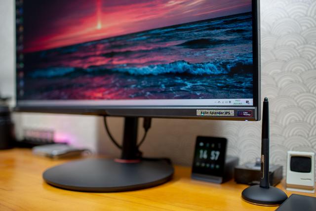 宏碁xv273k评测，4 K 144Hz 的电竞显示器