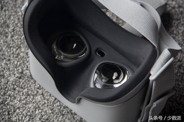 头戴式显示器推荐，这款轻量级Oculus Go