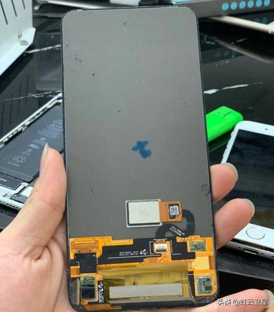 手机屏幕坏了压屏可以修复好吗（手机屏幕压坏了售后可以解决吗）