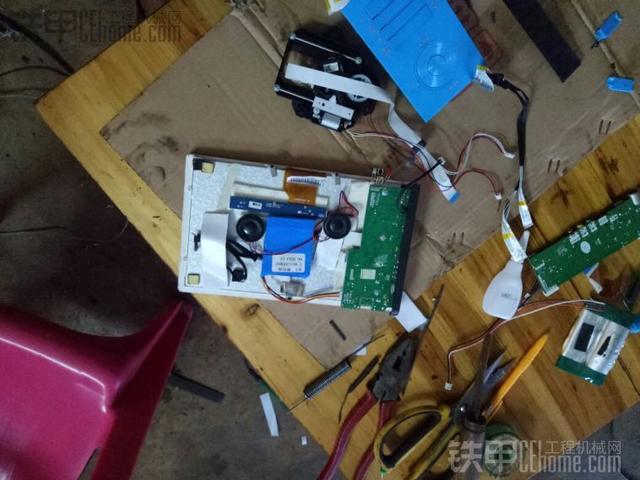 车载dvd可以播放cd碟片吗