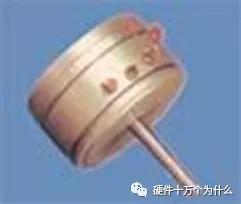 电位器实际上是一种可变电阻器（常见的变阻器有什么什么和电位器）