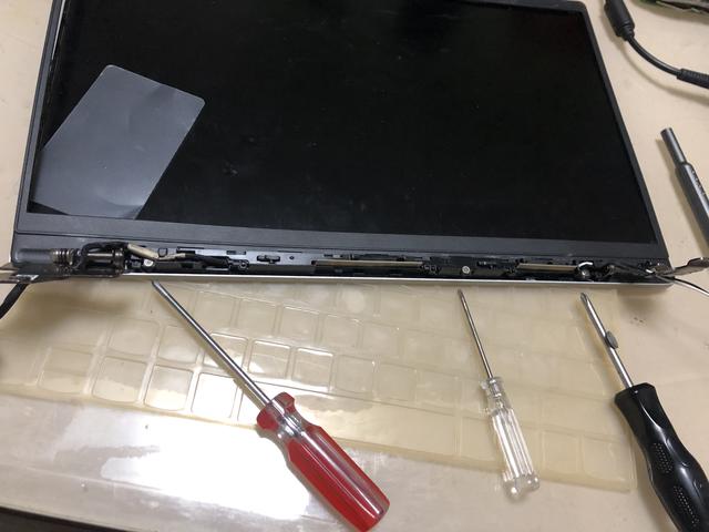 联想小新air14 2020款换屏幕多少钱