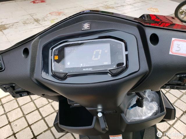 万元以内性价比最高的踏板摩托车（一万左右的踏板摩托车哪个性价比最好）