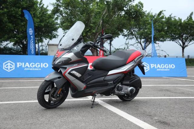 srmax300价格（阿普利亚srmax300价格）