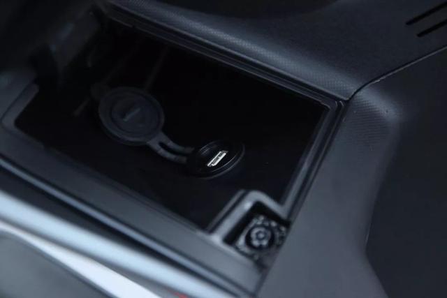 srmax300价格（阿普利亚srmax300价格）