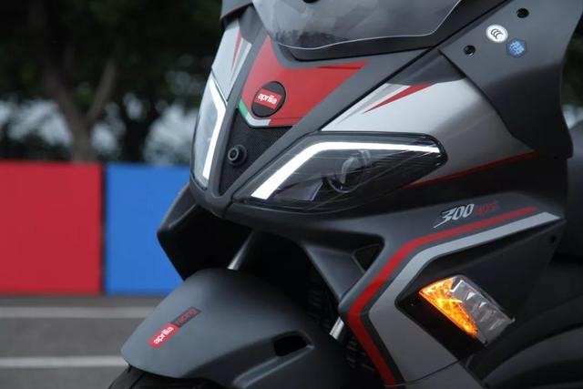 srmax300价格（阿普利亚srmax300价格）