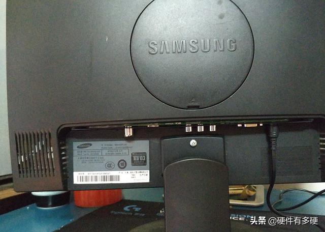 笔记本电脑显示器可以改装为电视显示器