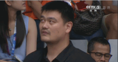 相机屏幕坏了修多少钱（手机照相坏了修一下大约多少钱）