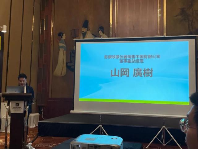 尼康最高端的单反相机（尼康最高端的单反相机D5）