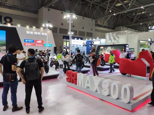 srmax300价格（阿普利亚srmax300价格）