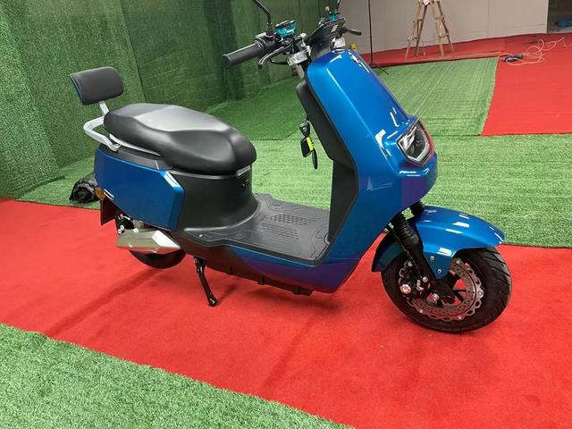 跑外卖续航150公里的电动车（跑外卖续航150公里的电动车够用吗）