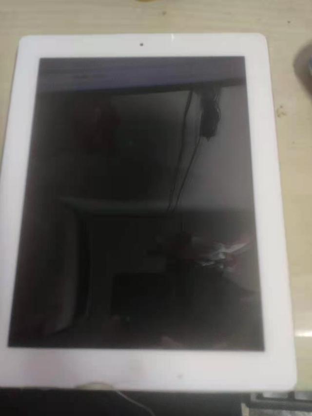 ipad换液晶屏（IPAD液晶屏改装显示器）