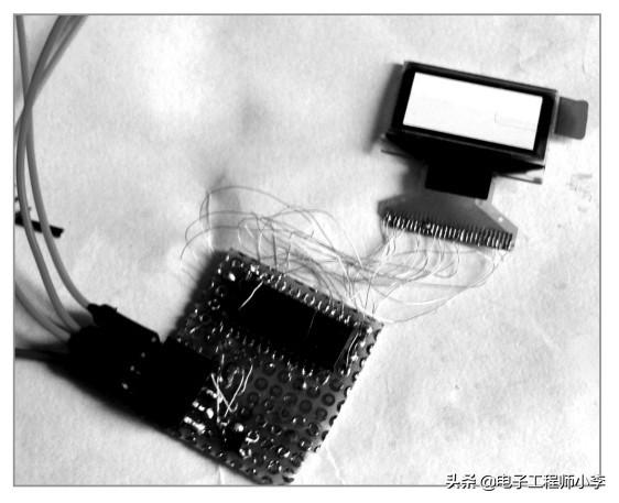 基于单片机的oled显示（基于单片机的oled显示系统设计）