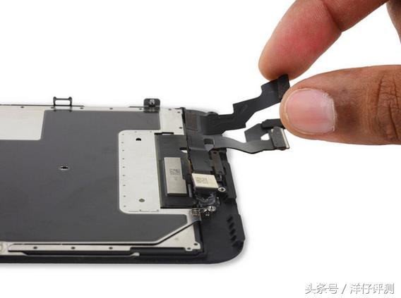 苹果6s plus屏幕总成更换教程