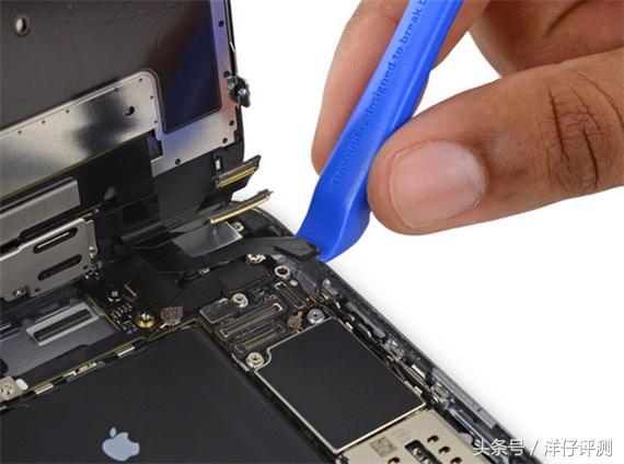 苹果6s plus屏幕总成更换教程